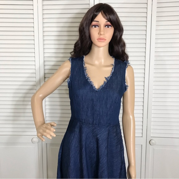 NWT Sisley Lightweight Denim Chambray Dress Size 4 - Picture 2 of 15